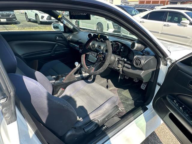 0208250A30260409W00119.jpg