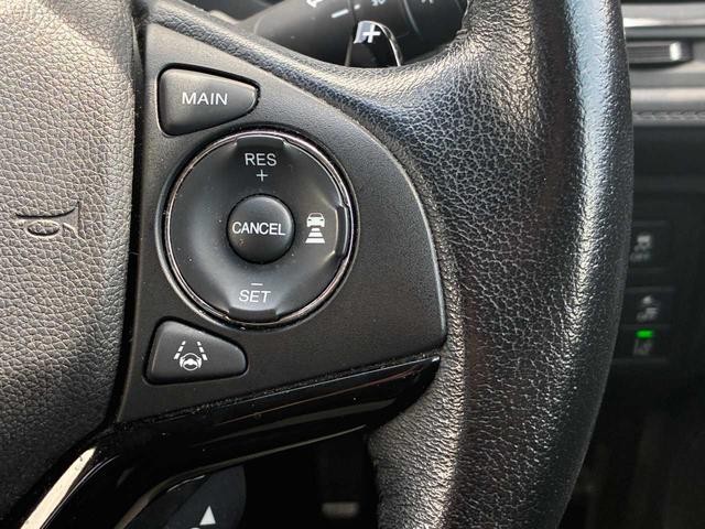 0503377A30260818W00108.jpg