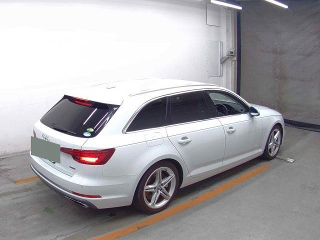 25050285_carP_l_3.jpg