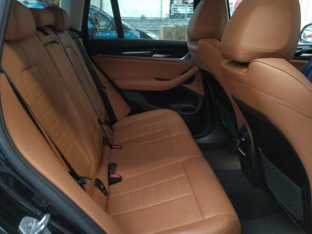 25050288_carP_l_4.jpg