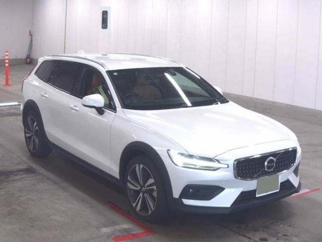 25618176_carP_l_4.jpg