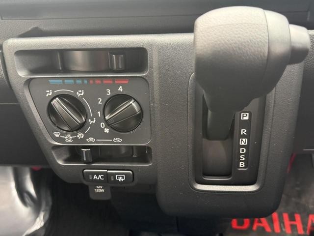 0128493A30260522W00109.jpg
