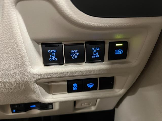 0203361A30260901W00417.jpg
