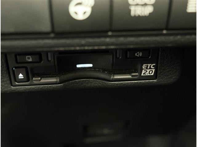 26298686_carP_l_10.jpg