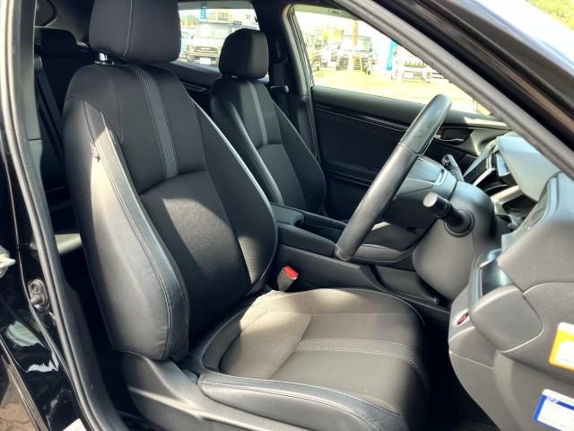 26380321_carP_l_13.jpg