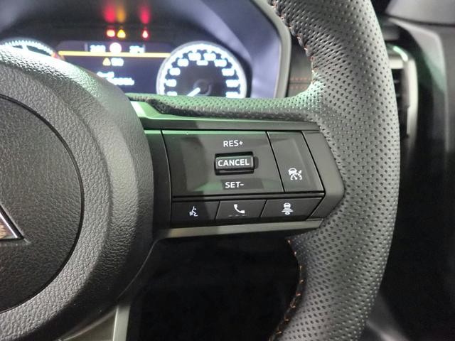 0201999A30261017W00806.jpg