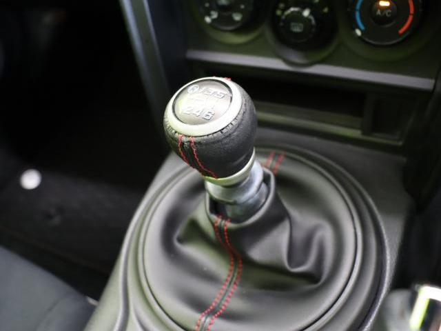 24863725_carP_l_13.jpg