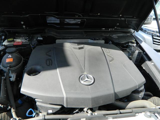 0206579A30260502W00116.jpg