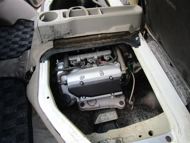 0705539A30260802W00116.jpg