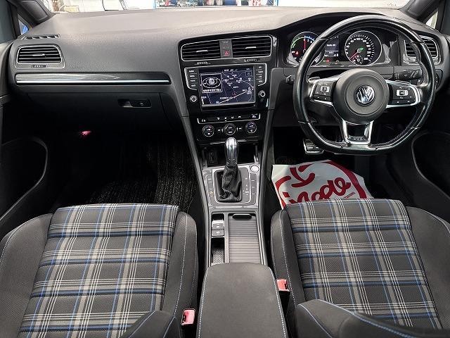 26774434_carP_l_5.jpg