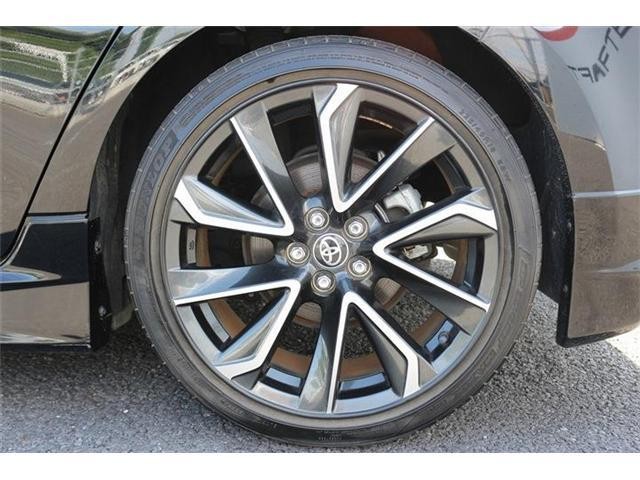 27066780_carP_l_8.jpg