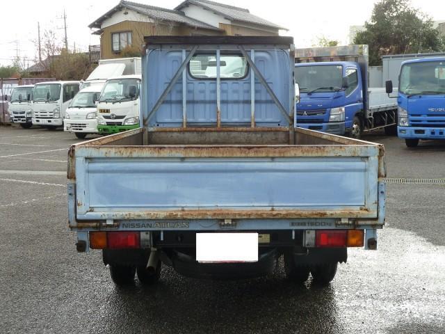 6756358_carP_l_13.jpg
