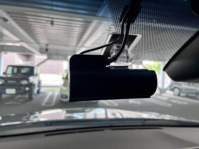 25748880_carP_l_17.jpg