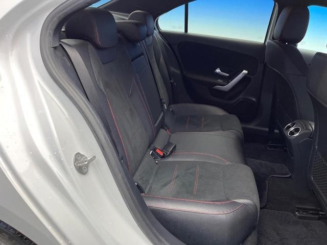 26314425_carP_l_2.jpg
