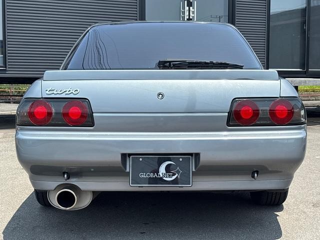 25384518_carP_l_12.jpg