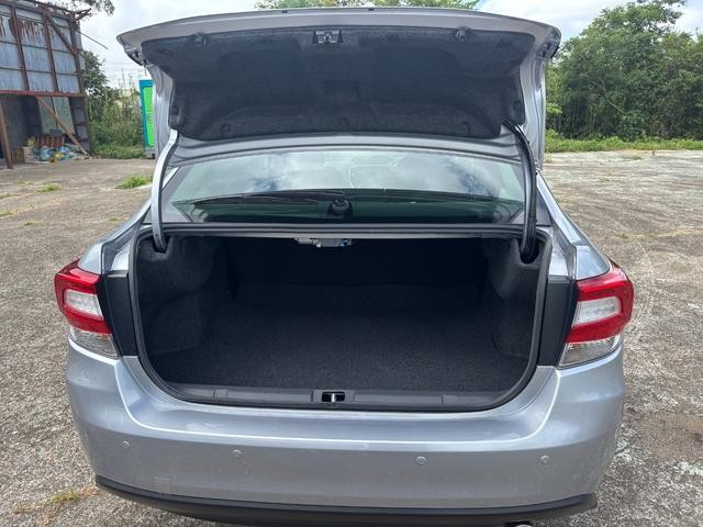 0520577A30260804W00119.jpg
