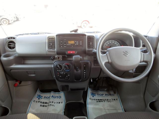 0503263A30260417W00402.jpg