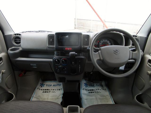 0503263A30260418W00102.jpg