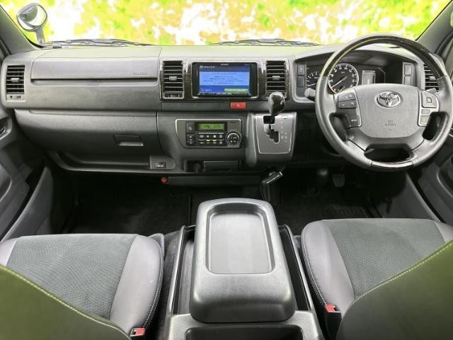 24095940_carP_l_4.jpg