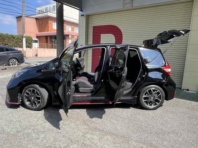 1100744A30261014W00214.jpg