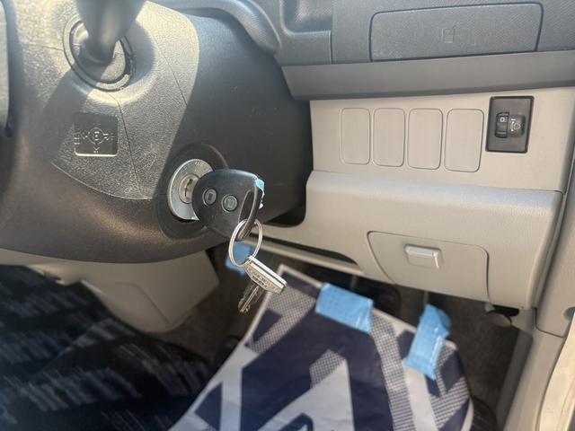 0200316A30260516W00417.jpg