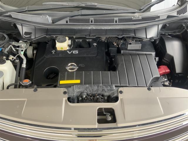 0561155A30260325W00116.jpg