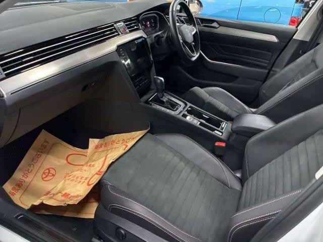 26628480_carP_l_17.jpg