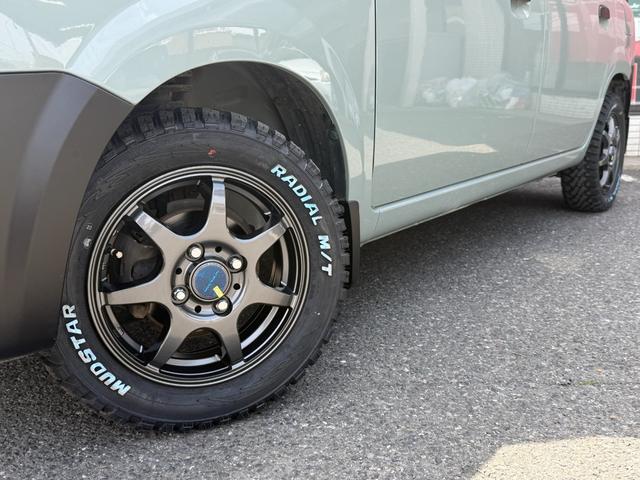 0561415A30260418W00217.jpg