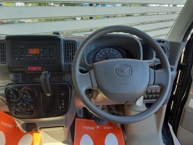 27008119_carP_l_17.jpg