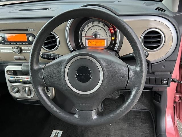 0404050A30260719W00114.jpg