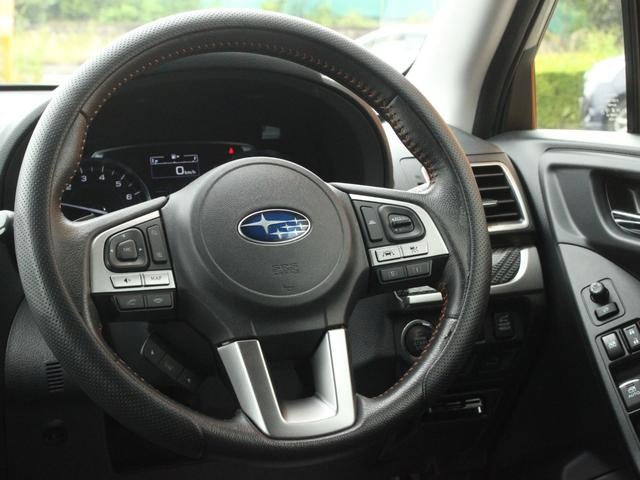 0520029A30261017W01213.jpg