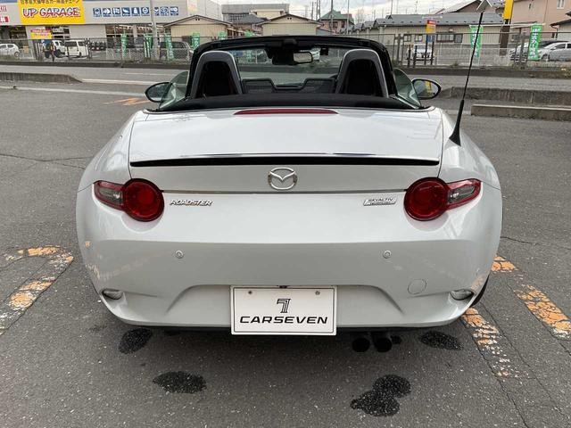0903935A30260418W00205.jpg