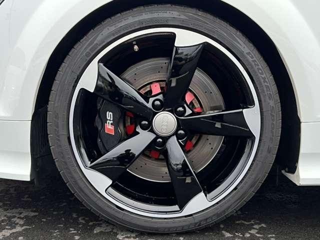 26278860_carP_l_19.jpg