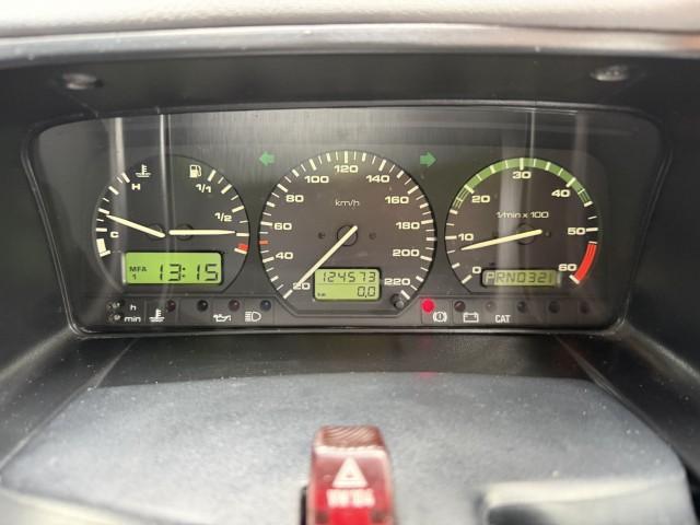 24113105_carP_l_12.jpg