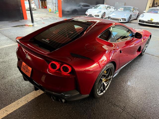 9800085A30260210W00110.jpg