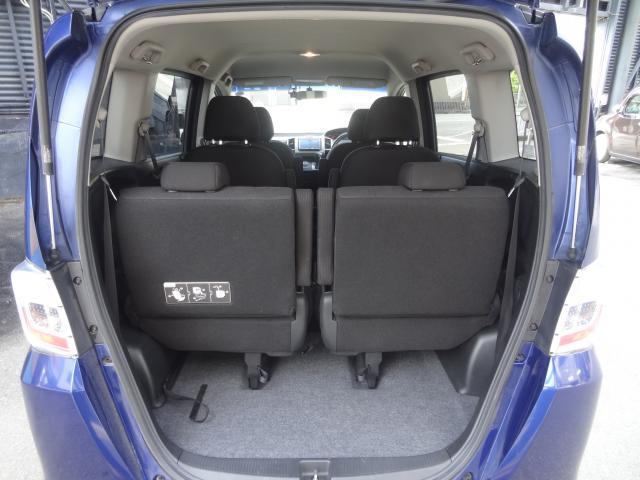 23359124_carP_l_7.jpg