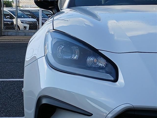 26853988_carP_l_6.jpg