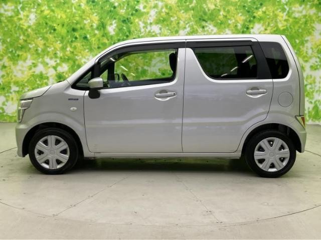 24139324_carP_l_3.jpg