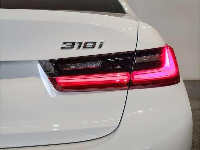 26205550_carP_l_12.jpg
