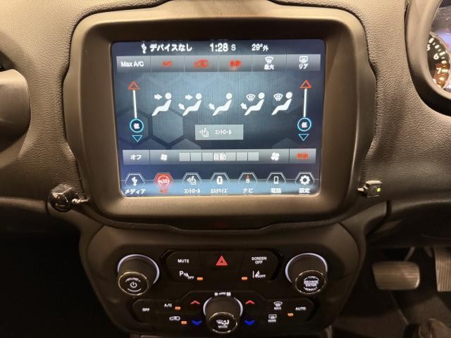26190140_carP_l_17.jpg
