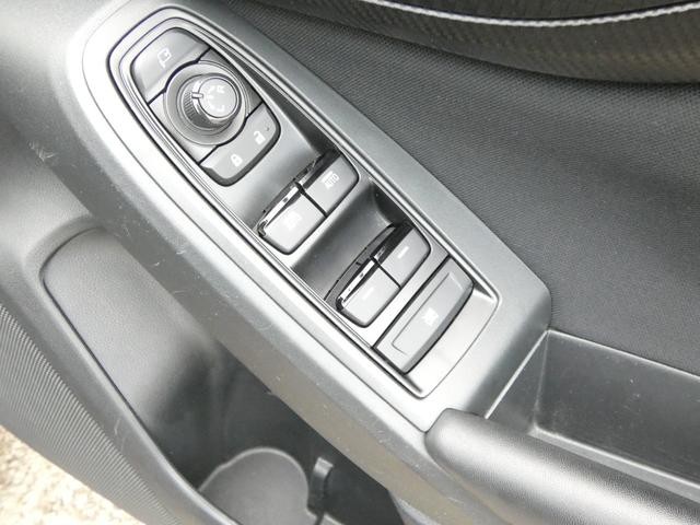 0504863A30260427W00219.jpg