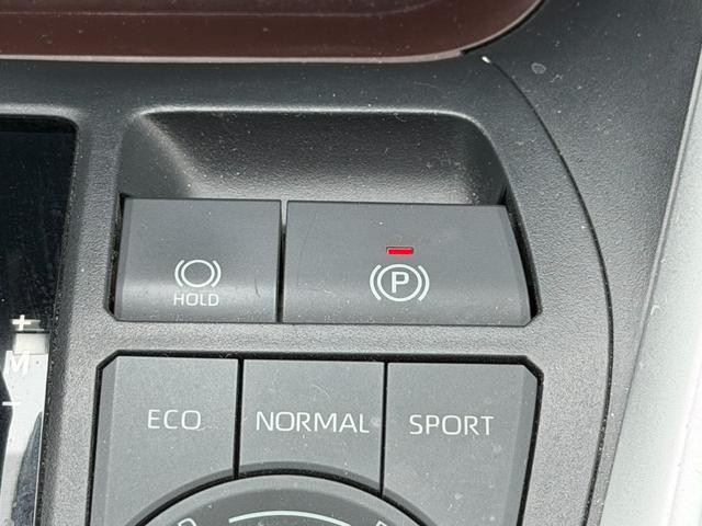 0520340A30260609W00113.jpg