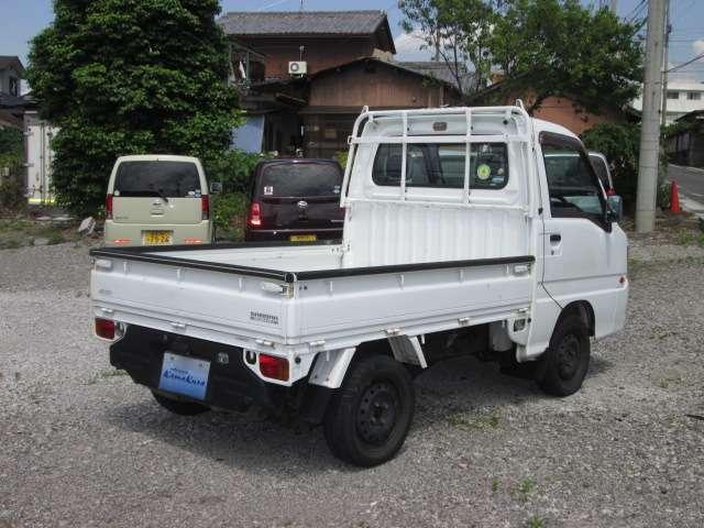 24261000_carP_l_15.jpg
