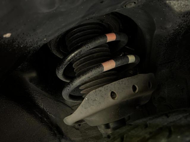 24401007_carP_l_20.jpg