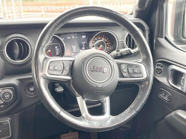 26230187_carP_l_5.jpg