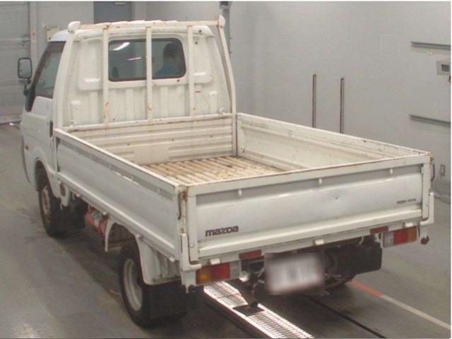 24199418_carP_l_3.jpg