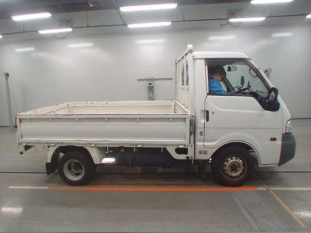 24199418_carP_l_4.jpg