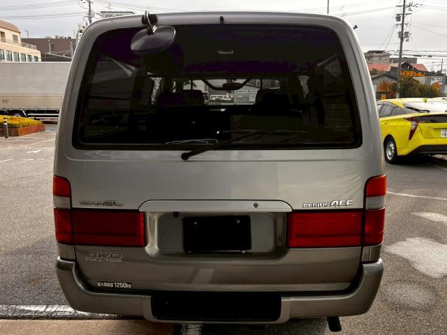 24199551_carP_l_13.jpg