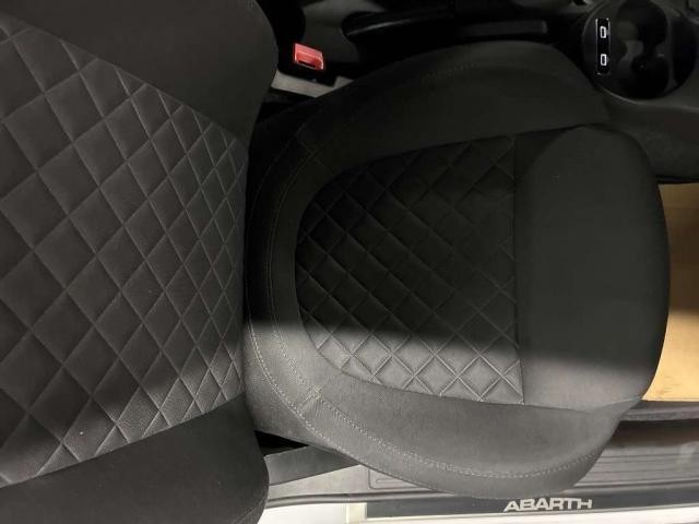 26491431_carP_l_7.jpg