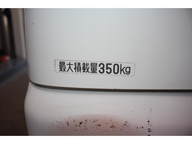 23808738_carP_l_11.jpg